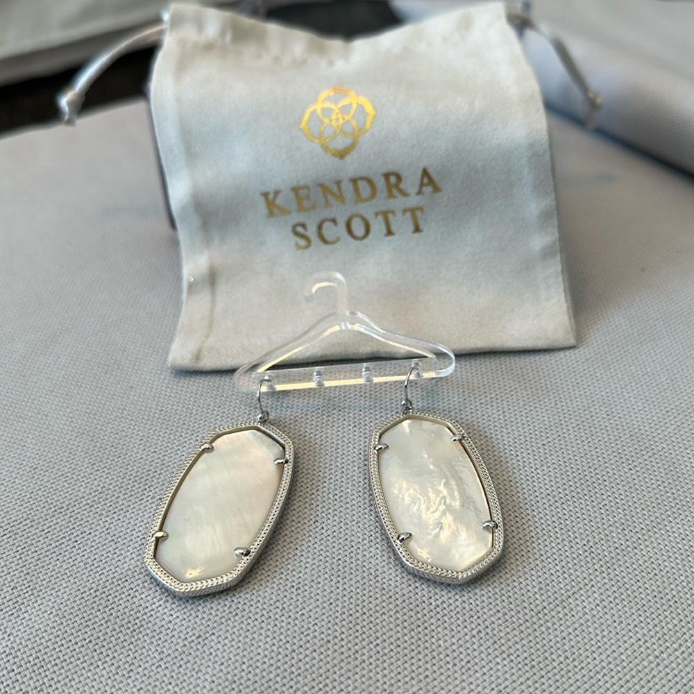 Kendra Scott earrings! Worn once. Dust bag included.